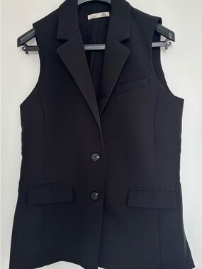 Dex Black Sleeveless Blazer Vest with Notch Lapel